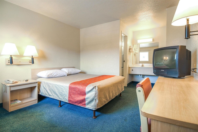 Imagen de la habitación del Motel 6 Anaheim, Ca - Fullerton East. Foto 8