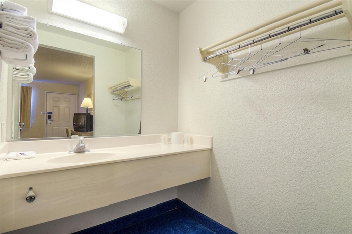 Imagen de la habitación del Motel 6 Anaheim, Ca - Fullerton East. Foto 10