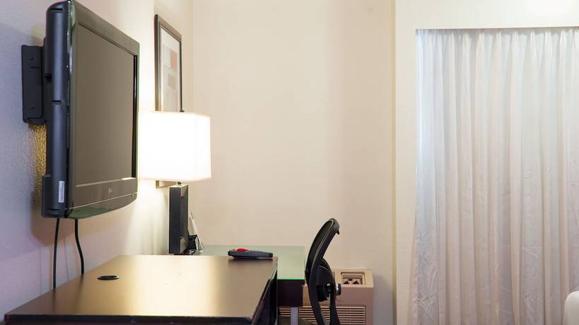 Imagen de la habitación del Motel 6 Anaheim Hills. Foto 7