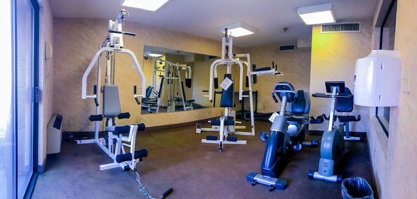 Imagen de los interiores del Motel 6 Anaheim Hills. Foto 12