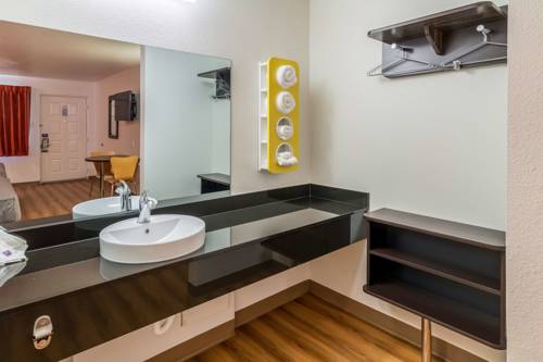 Imagen de la habitación del Motel 6 Arlington, Tx - Uta. Foto 2
