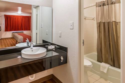 Imagen de la habitación del Motel 6 Arlington, Tx - Uta. Foto 5