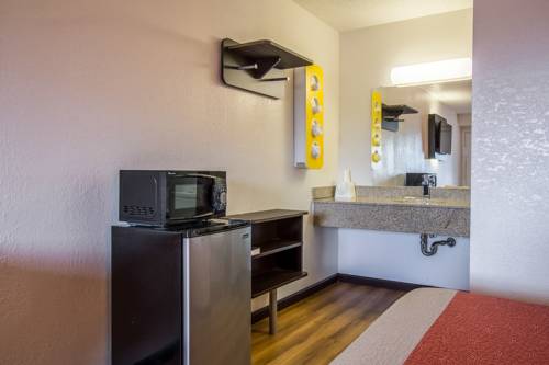 Imagen de la habitación del Motel 6 Ashland. Foto 4