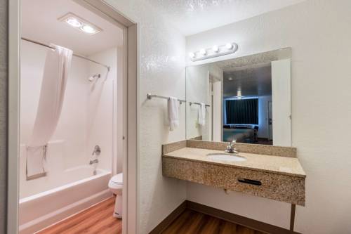 Imagen de la habitación del Motel 6 Astoria, Or. Foto 10