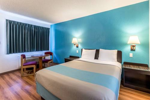 Imagen de la habitación del Motel 6 Astoria, Or. Foto 15