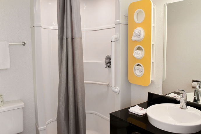 Imagen de la habitación del Motel 6 Atascadero, Ca. Foto 3