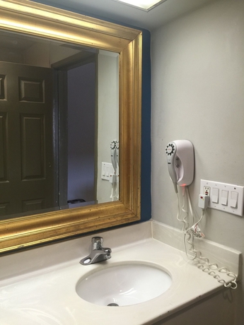 Imagen de la habitación del Motel 6 Atlanta, Ga - Midtown. Foto 9