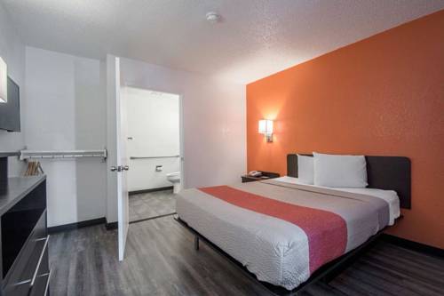 Imagen de la habitación del Motel 6 Atlanta Northeast - Norcross. Foto 4