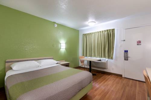 Imagen de la habitación del Motel 6 Austin, Tx - Airport. Foto 3