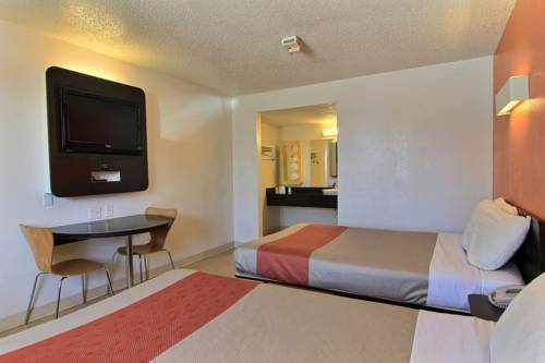 Imagen de la habitación del Motel 6 Austin, Tx. Foto 3