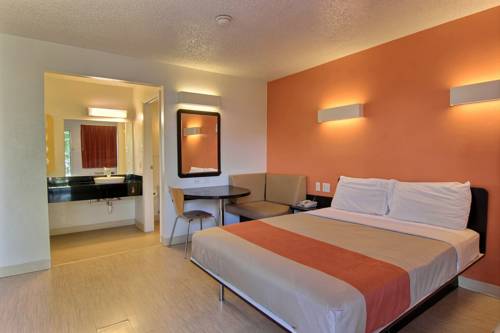 Imagen de la habitación del Motel 6 Austin, Tx. Foto 5