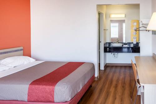 Imagen de la habitación del Motel 6 Bakersfield, Ca - Convention Center. Foto 6