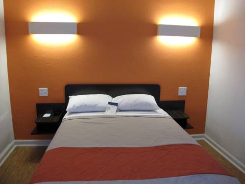 Imagen de la habitación del Motel 6 Baltimore Downtown. Foto 4