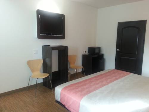 Imagen de la habitación del Motel 6 Bell Gardens. Foto 4