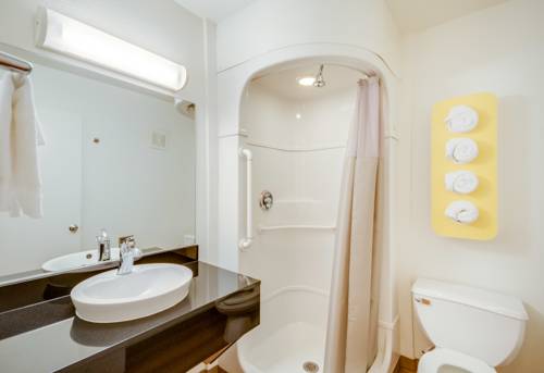 Imagen de la habitación del Motel 6 Bellingham. Foto 2