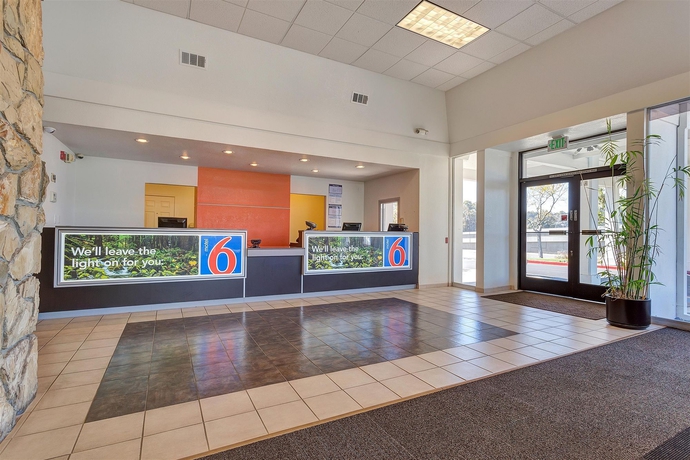Imagen de los interiores del Motel 6 Belmont, Ca - San Francisco - Redwood City. Foto 14