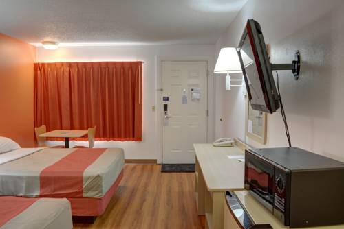 Imagen de la habitación del Motel 6 Bend. Foto 9