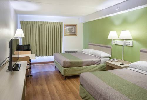 Imagen de la habitación del Motel 6 Binghamton. Foto 4