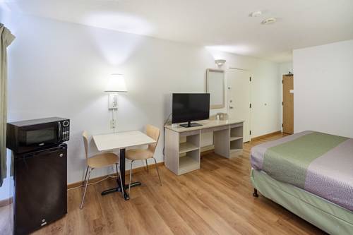Imagen de la habitación del Motel 6 Binghamton. Foto 8