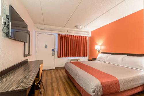 Imagen de la habitación del Motel 6 Birmingham, Al. Foto 3