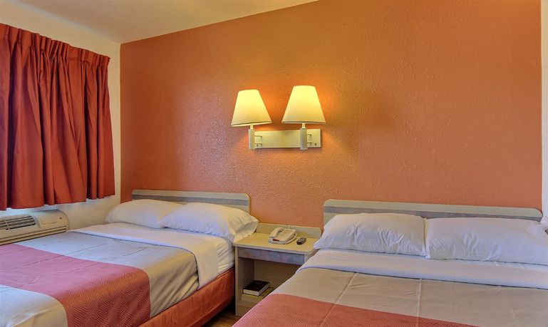 Imagen de la habitación del Motel 6 Bismarck, Nd. Foto 10