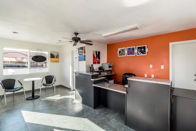 Imagen de los interiores del Motel 6 Blythe, Ca - South. Foto 17