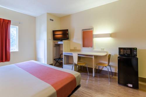 Imagen de la habitación del Motel 6 Bristol. Foto 3
