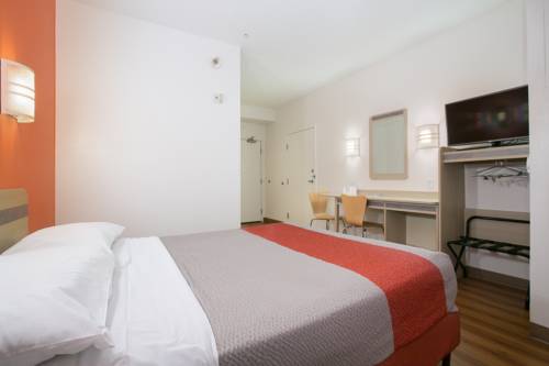 Imagen de la habitación del Motel 6 Brooklyn Center, Mn - Minneapolis. Foto 3