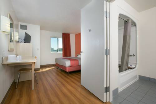 Imagen de la habitación del Motel 6 Brooklyn Center, Mn - Minneapolis. Foto 7