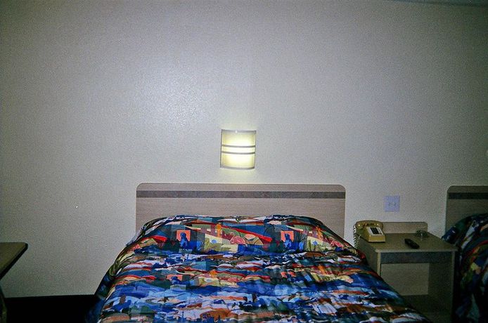 Imagen de la habitación del Motel 6 Burlington Nc. Foto 5