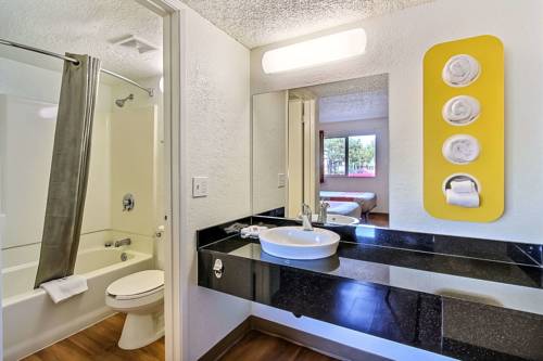 Imagen de la habitación del Motel 6 Campbell, Ca - San Jose. Foto 5