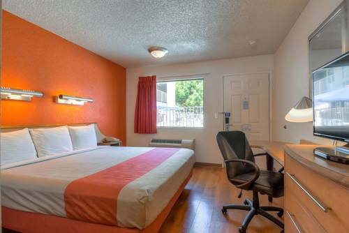 Imagen de la habitación del Motel 6 Carlsbad, Ca - East. Foto 8