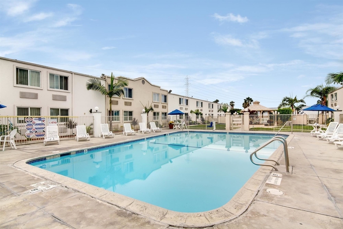 Imagen de la piscina del Motel 6 Carson, Ca. Foto 11