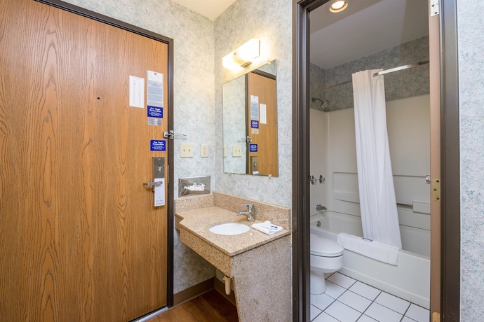 Imagen de la habitación del Motel 6 Cedar Rapids, Ia - Airport. Foto 9