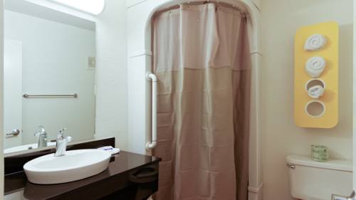 Imagen de la habitación del Motel 6 Chico, Ca. Foto 3