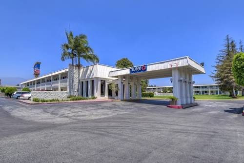 Imagen de la habitación del Motel 6 Claremont, Ca. Foto 2