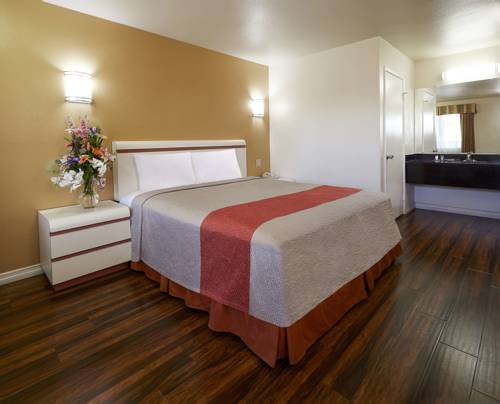 Imagen de la habitación del Motel 6 Claremont, Ca. Foto 8