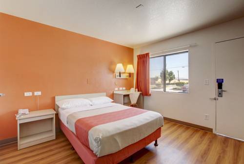 Imagen de la habitación del Motel 6 Corona, Ca. Foto 3