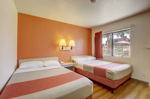 Imagen de la habitación del Motel 6 Corona, Ca. Foto 5