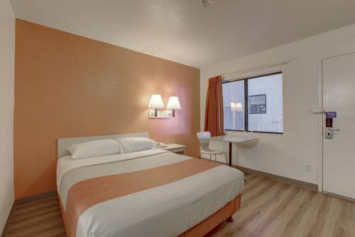 Imagen de la habitación del Motel 6 Corona, Ca. Foto 9