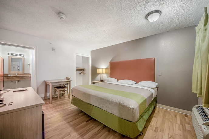 Imagen de la habitación del Motel 6 Corpus Christi, Tx. Foto 9