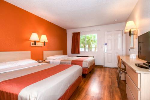 Imagen de la habitación del Motel 6 Costa Mesa, Ca. Foto 9