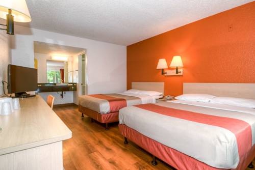 Imagen de la habitación del Motel 6 Costa Mesa, Ca. Foto 10