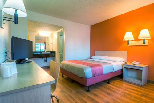 Imagen de la habitación del Motel 6 Costa Mesa, Ca. Foto 11