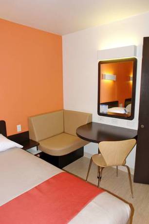 Imagen de la habitación del Motel 6 Dallas, Tx - Northeast. Foto 8