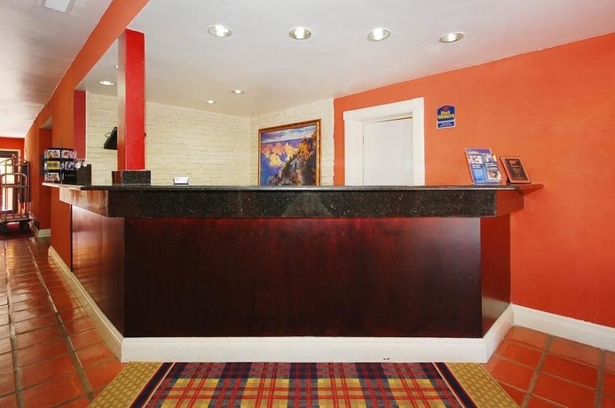 Imagen de los interiores del Motel 6 Dallas, Tx – Downtown. Foto 9