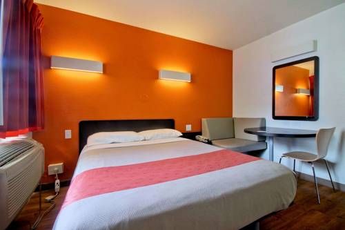 Imagen de la habitación del Motel 6 Dania Beach. Foto 11