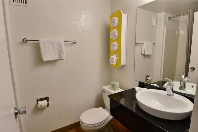 Imagen de la habitación del Motel 6 Danvers, Ma - Boston North. Foto 7