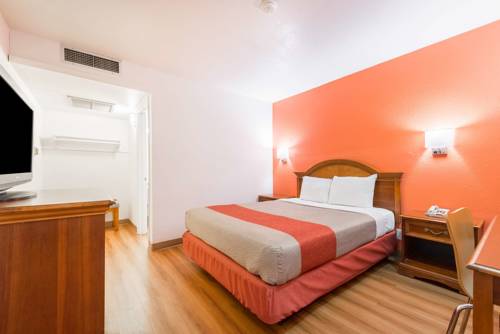 Imagen de la habitación del Motel 6 Dayton. Foto 2