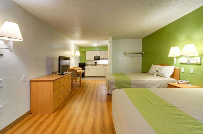 Imagen de la habitación del Motel 6 Destin. Foto 8